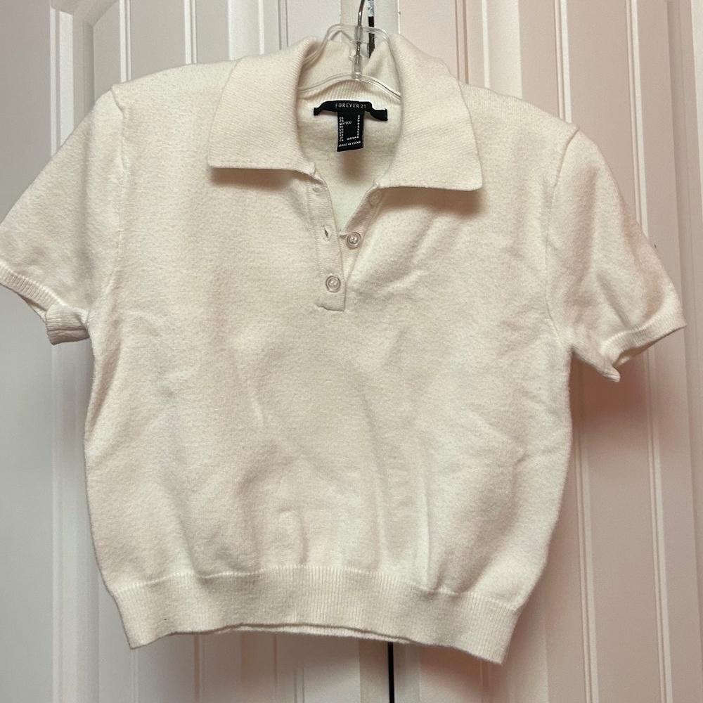 Forever 21 - Cropped White Knit Collared Baby Tee